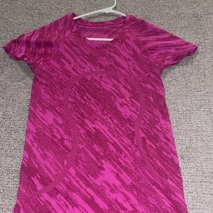 lulu swiftly tech size 6 worn once!!